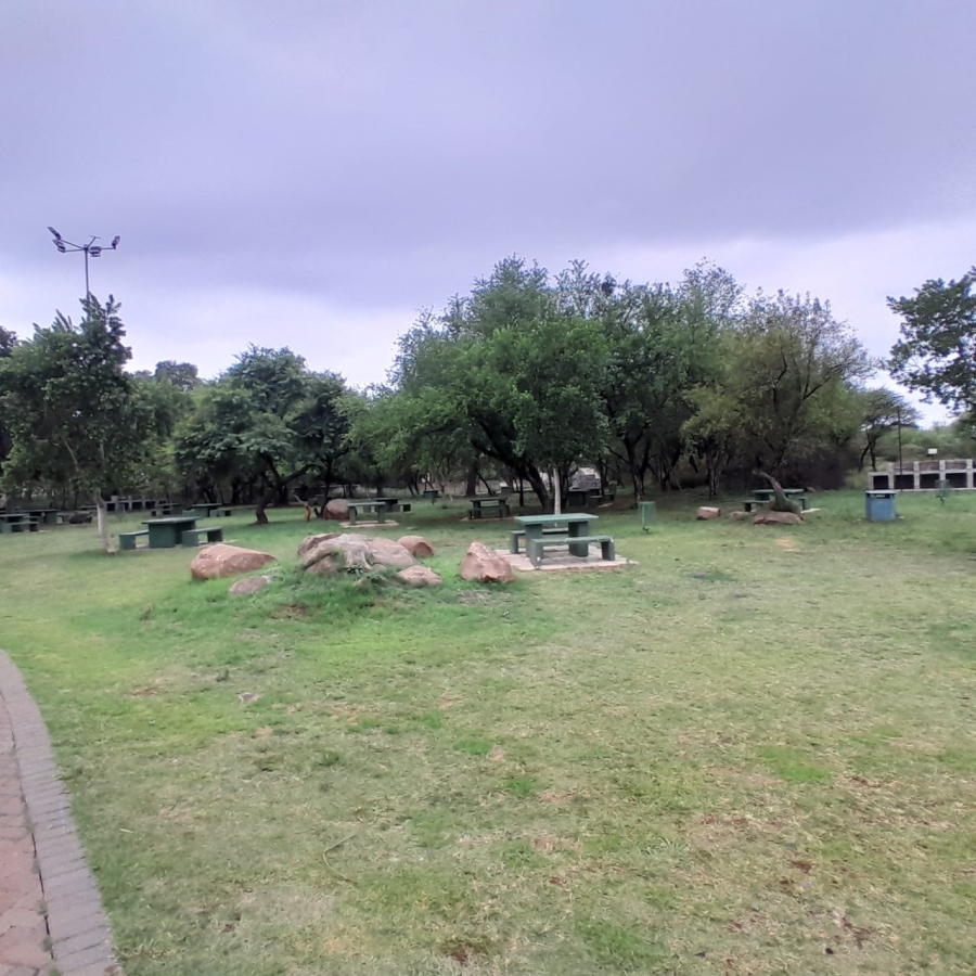 3 Bedroom Property for Sale in Waterkloof East North West